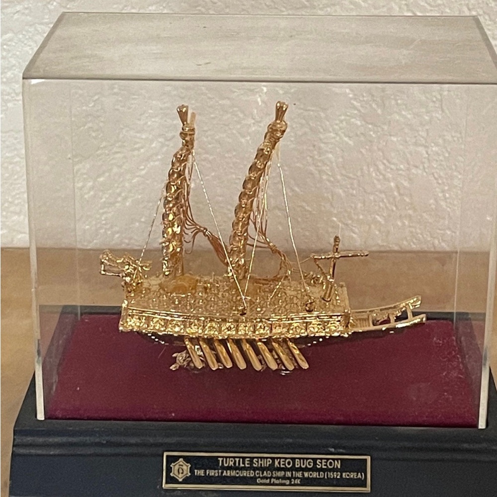 with gold plating. korea.
500-year-old turtle ship